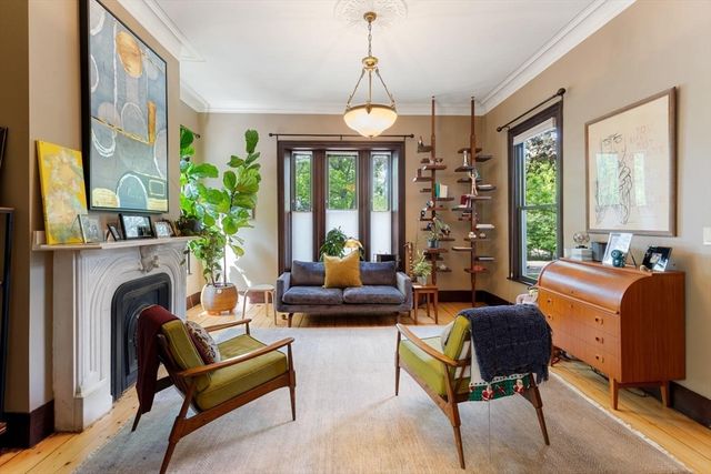 230 Winchester St, Newton, MA 02461