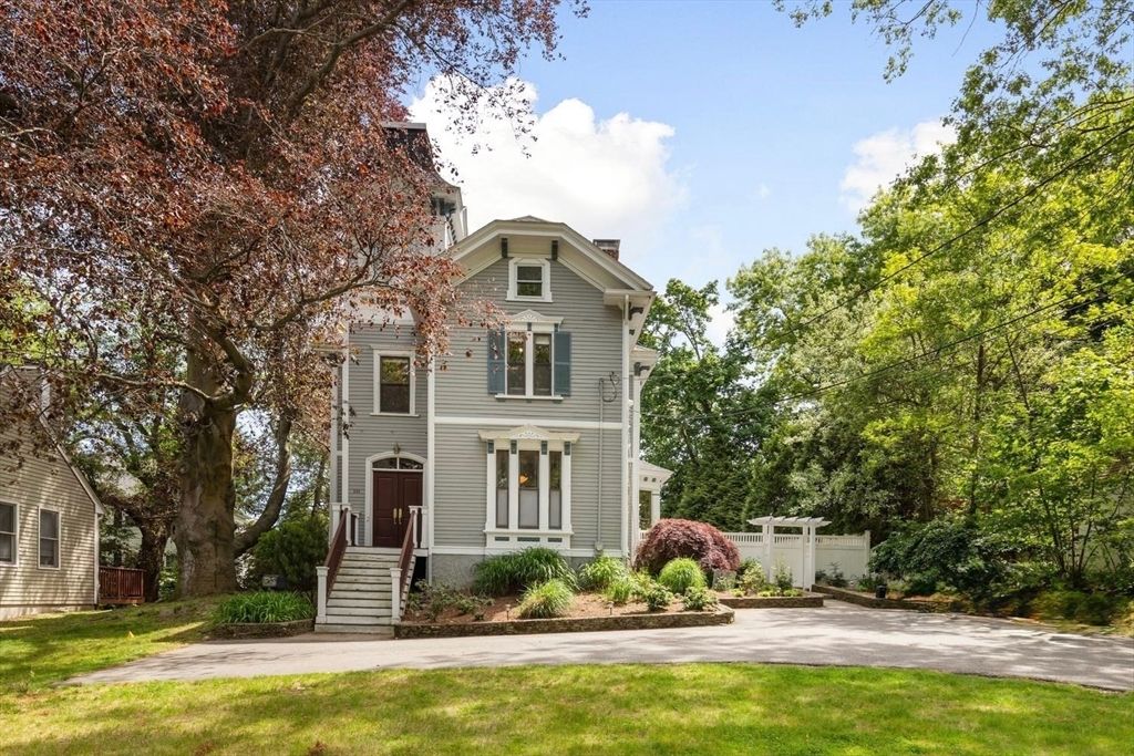 230 Winchester St, Newton, MA 02461