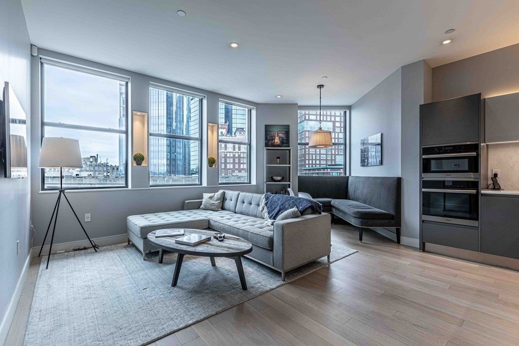285 Columbus Ave 803, Boston, MA 02116