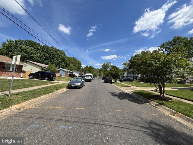 7914 DELLWOOD AVE, Lanham, MD 20706