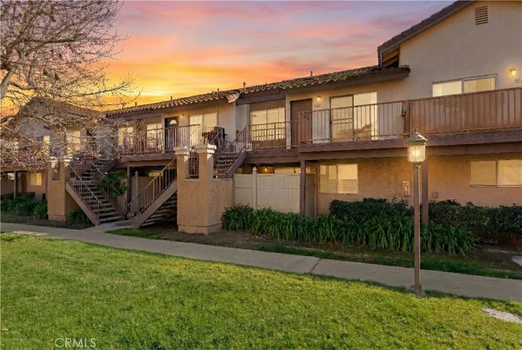 1015 Margarita D202, Corona, CA 92879