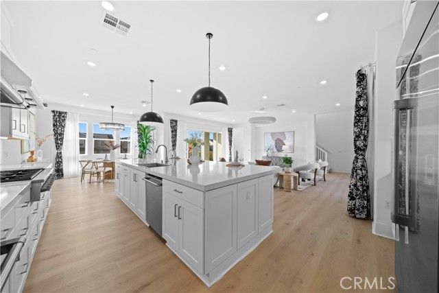 262 Sora, Irvine, CA 92618