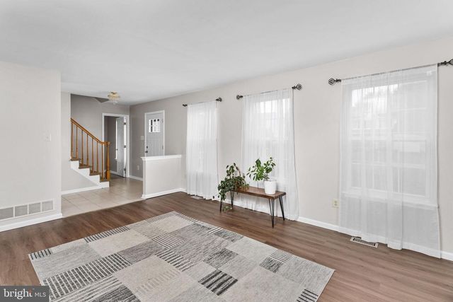 28 HIBISCUS LN, Robbinsville, NJ 08691