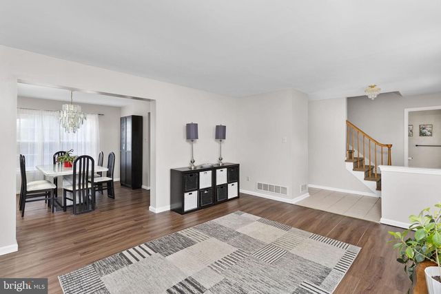 28 HIBISCUS LN, Robbinsville, NJ 08691