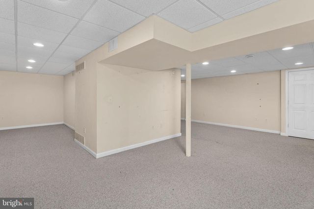 28 HIBISCUS LN, Robbinsville, NJ 08691