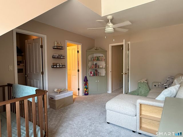 42 Summerfield Gardens 42, Shelton, CT 06484
