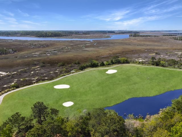 2799 Carolina Isle Drive, Mount Pleasant, SC 29466