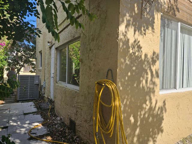 619 30th Street, West Palm Beach, FL 33407