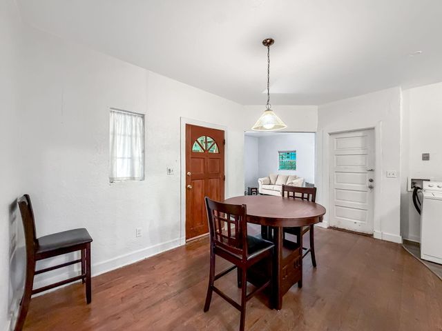 619 30th Street, West Palm Beach, FL 33407