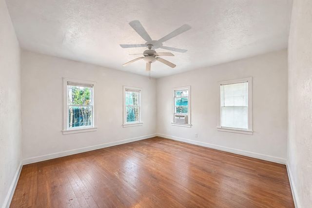 619 30th Street, West Palm Beach, FL 33407