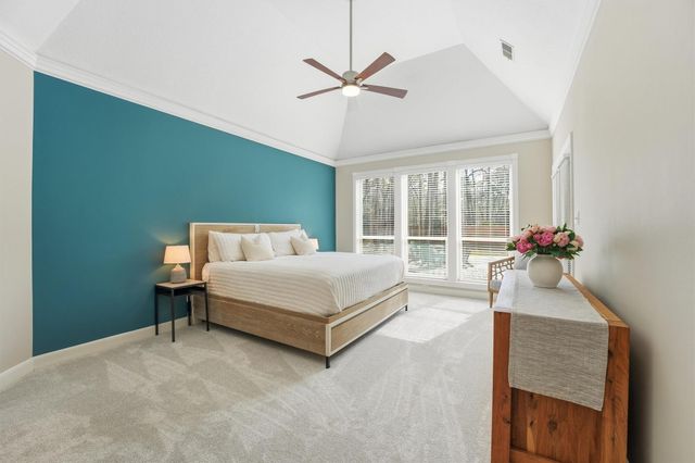 46 Eagle Terrace, The Woodlands, TX 77381