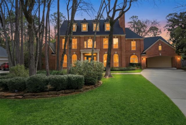 46 Eagle Terrace, The Woodlands, TX 77381