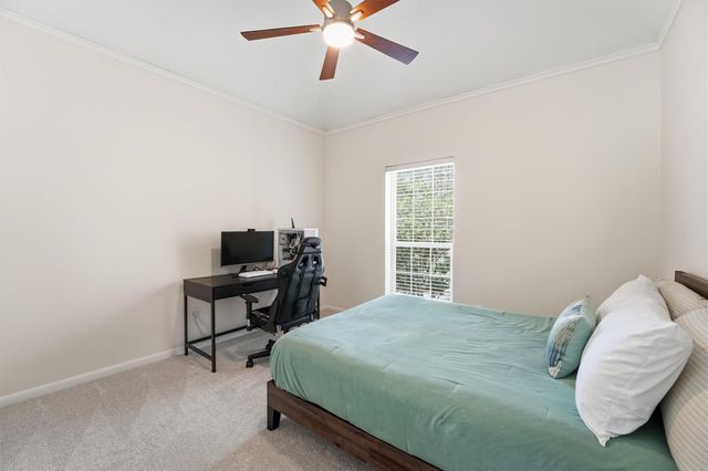 46 Eagle Terrace, The Woodlands, TX 77381