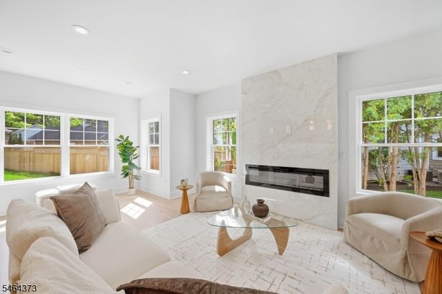 445 Birch Pl, Westfield Town, NJ 07090