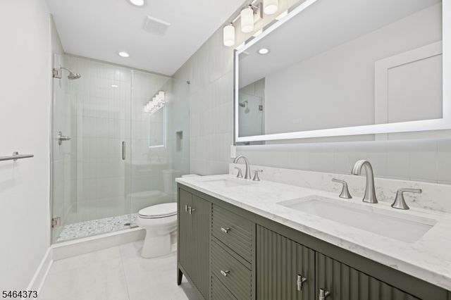 445 Birch Pl, Westfield Town, NJ 07090