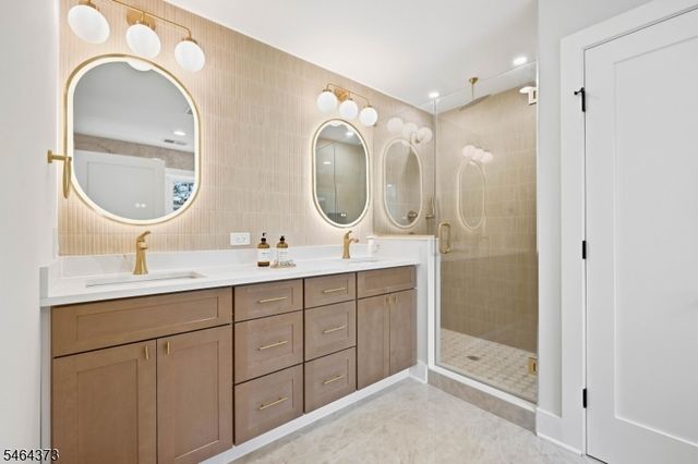 445 Birch Pl, Westfield Town, NJ 07090