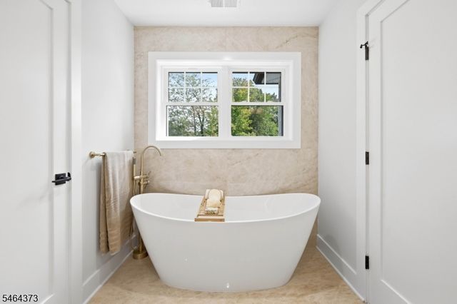 445 Birch Pl, Westfield Town, NJ 07090