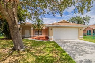 1682 SE Berkshire Blvd, Port St Lucie, FL 34952