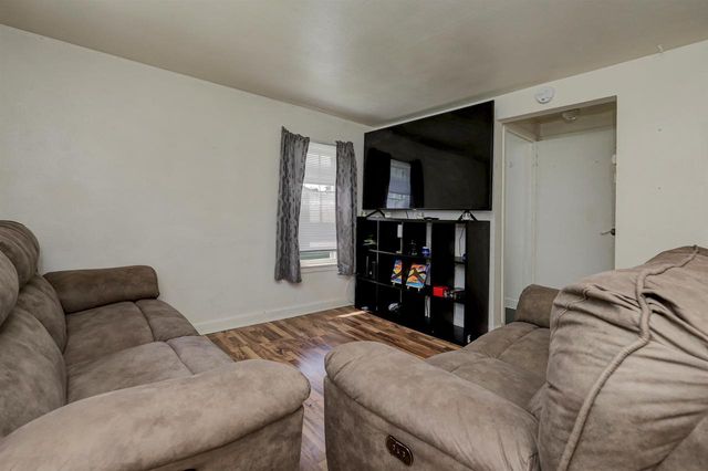 1841 OAKDALE AVENUE, Green Bay, WI 54302