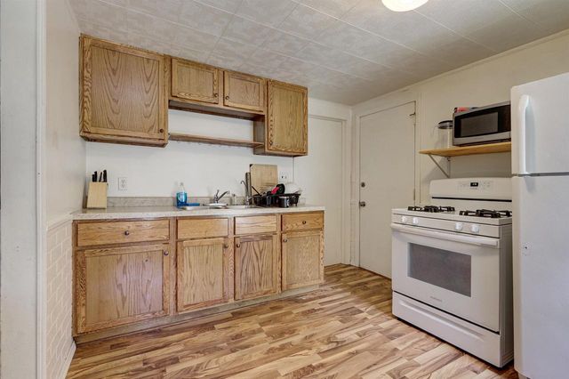 1841 OAKDALE AVENUE, Green Bay, WI 54302