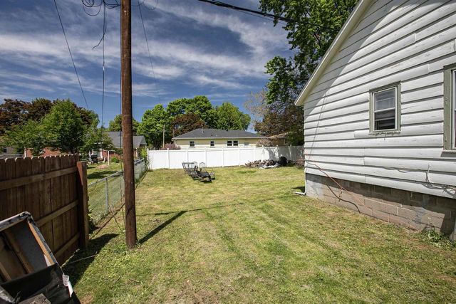 1841 OAKDALE AVENUE, Green Bay, WI 54302