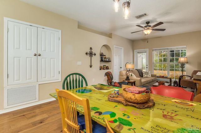 7101 Joy St E-1, Pensacola, FL 32514