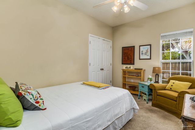 7101 Joy St E-1, Pensacola, FL 32514