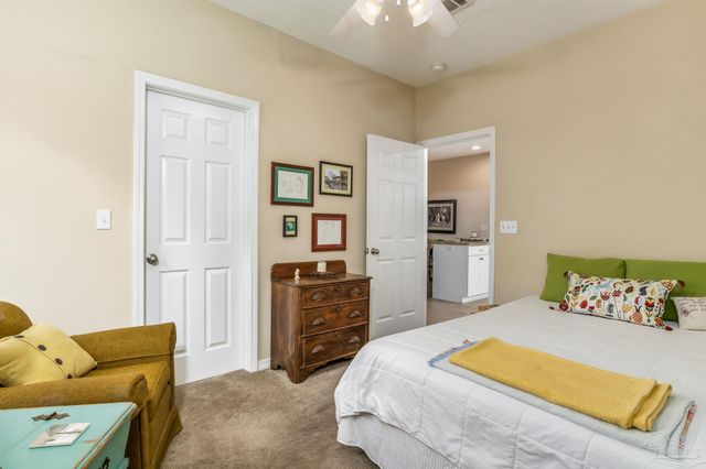 7101 Joy St E-1, Pensacola, FL 32514