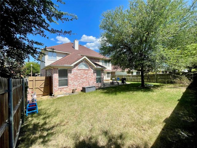7520 Sunburst Trail, Denton, TX 76210