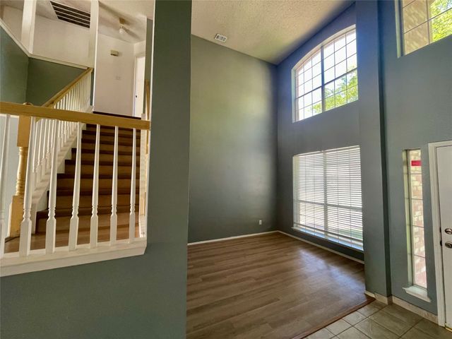 7520 Sunburst Trail, Denton, TX 76210