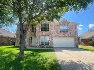 7520 Sunburst Trail, Denton, TX 76210