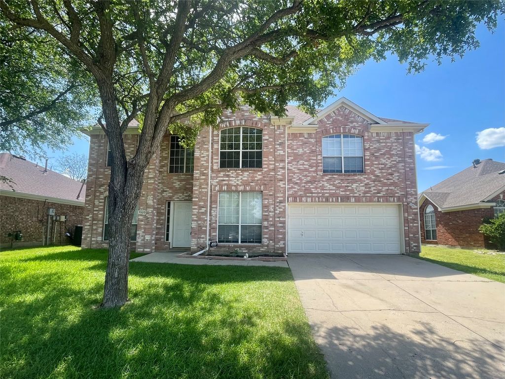 7520 Sunburst Trail, Denton, TX 76210