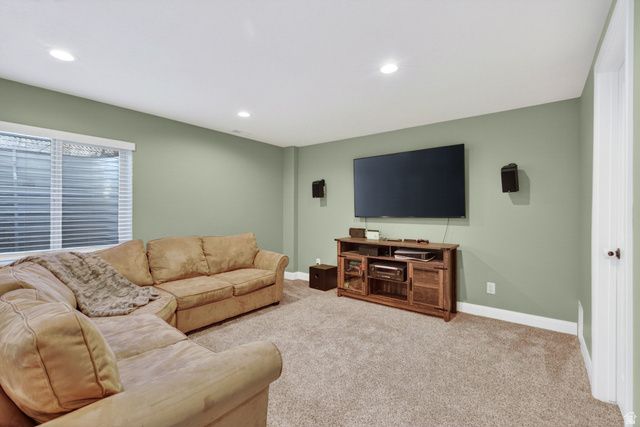 812 N OLD FORT DR, Spanish Fork, UT 84660