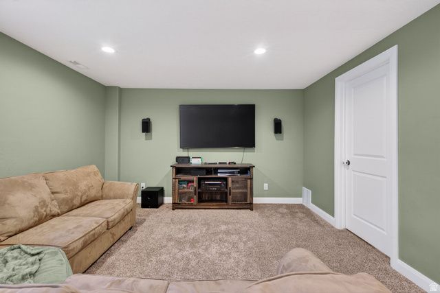 812 N OLD FORT DR, Spanish Fork, UT 84660