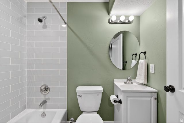 812 N OLD FORT DR, Spanish Fork, UT 84660