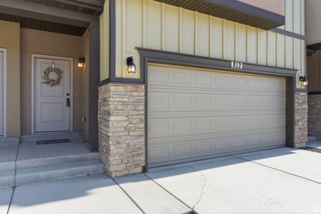 Image 6 of property listing at 812 N OLD FORT DR, Spanish Fork, UT 84660