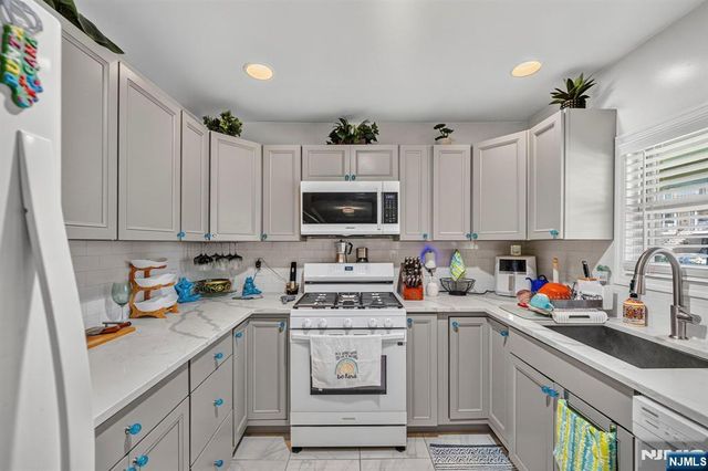 97 Wabash Avenue, Paterson, NJ 07503