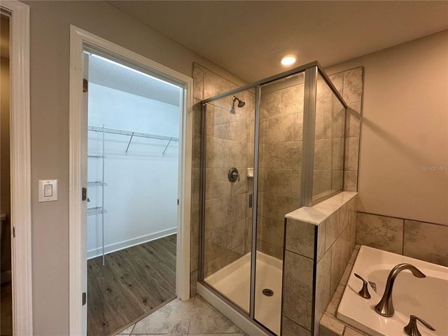 1389 WHITE FOX RUN, Lutz, FL 33549