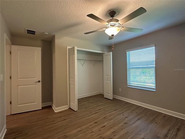 1389 WHITE FOX RUN, Lutz, FL 33549