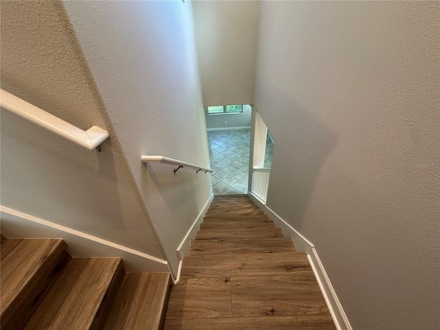 1389 WHITE FOX RUN, Lutz, FL 33549