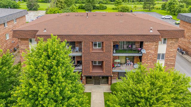 9130 W 140th Street 2NE, Orland Park, IL 60462