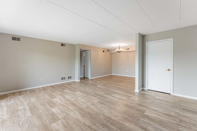 9130 W 140th Street 2NE, Orland Park, IL 60462