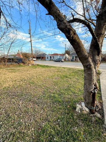 2023 Dennison Street, Dallas, TX 75212