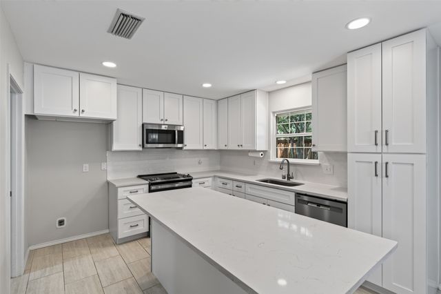 2146 Robin Road, Lewisville, TX 75077