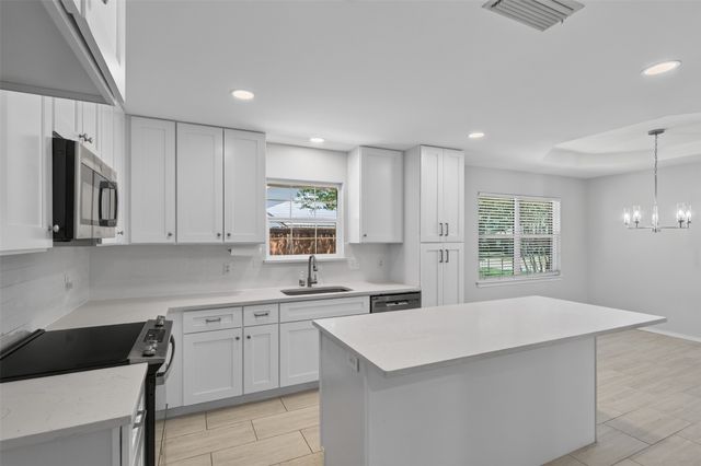 2146 Robin Road, Lewisville, TX 75077