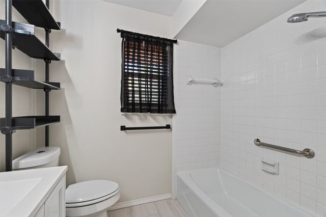 2146 Robin Road, Lewisville, TX 75077