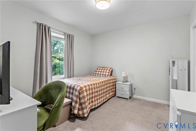 10112 Huntersdell Ln, North Chesterfield, VA 23235