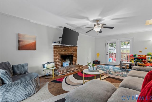 10112 Huntersdell Ln, North Chesterfield, VA 23235