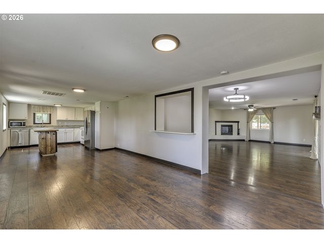 31775 Nw WASCOE St, North Plains, OR 97133