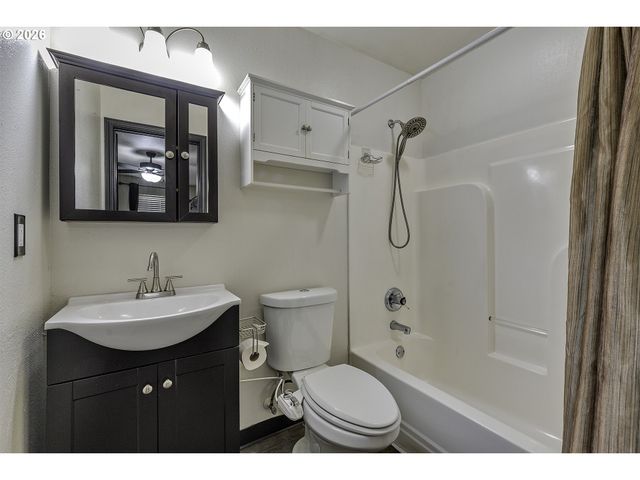 31775 Nw WASCOE St, North Plains, OR 97133